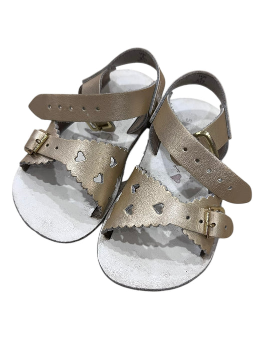 Saltwater Footwear, 5