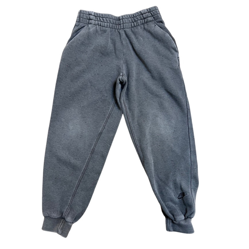 Nike sweatpants, 7