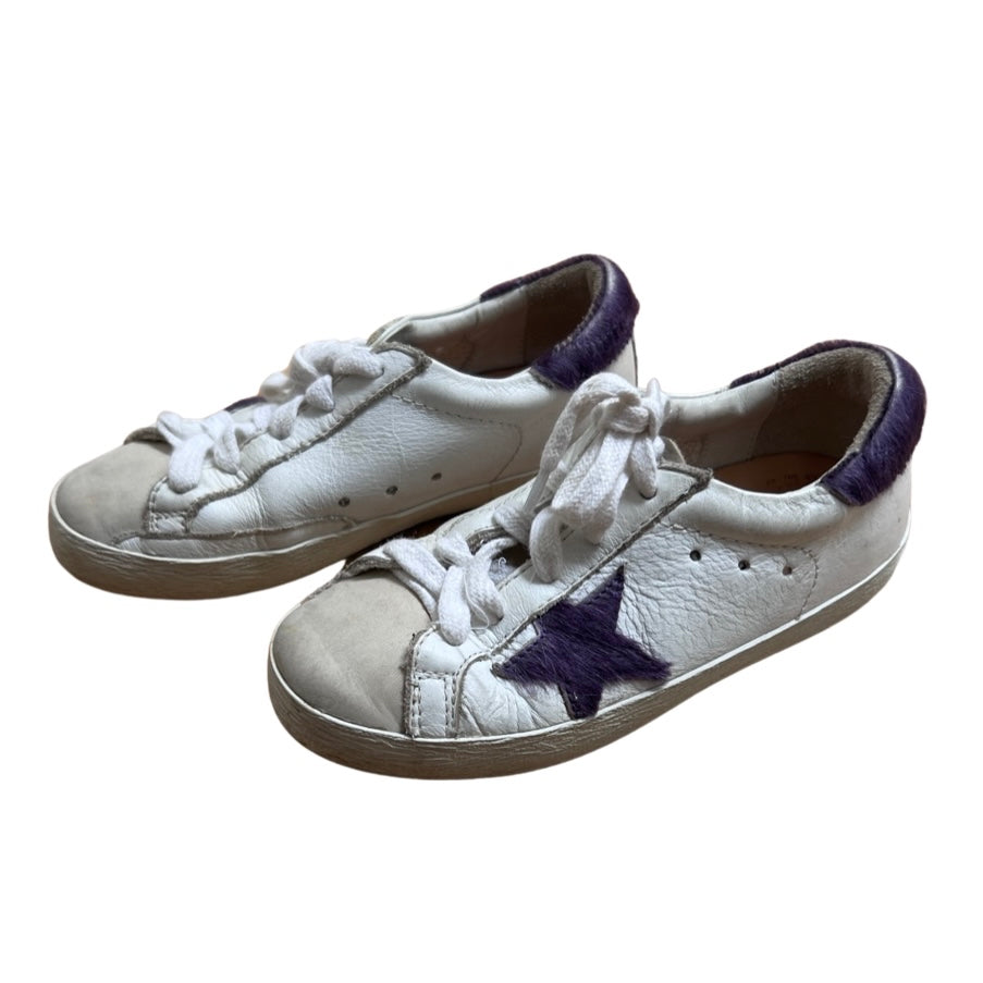 Golden Goose Footwear, 10