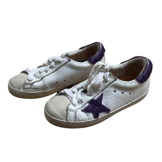 Golden Goose Footwear, 10