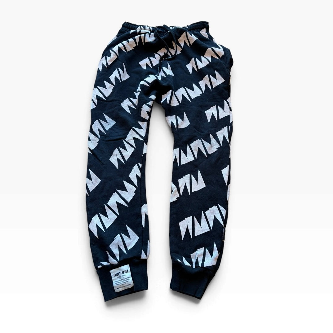 Nununu sweatpants, 10-11