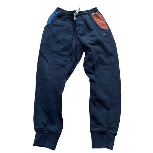 Munster sweatpants, 8