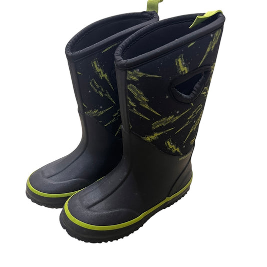 Elements Footwear, 11