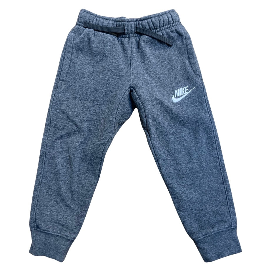 Nike sweatpants, 3-4