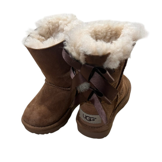 Uggs Footwear, 6
