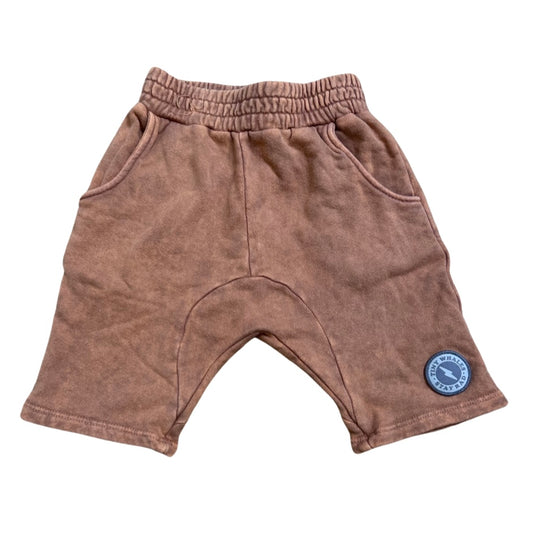 Tiny Whales shorts, 4T