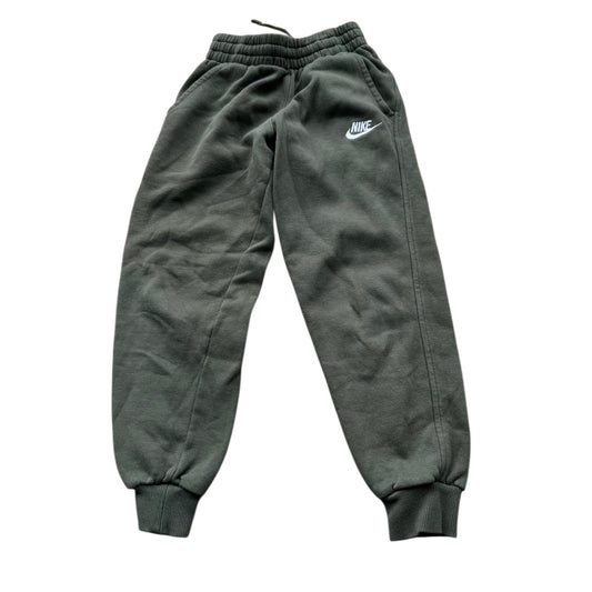 Nike sweatpants, 6-7